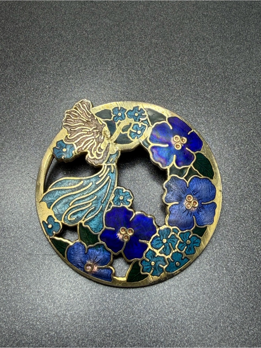Vintage Cloisonné Brooch #cz572